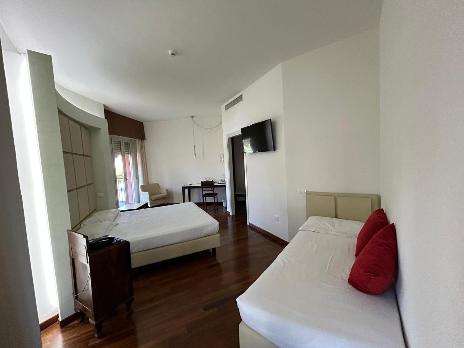 Best Western Cesena Hotel Buitenkant foto